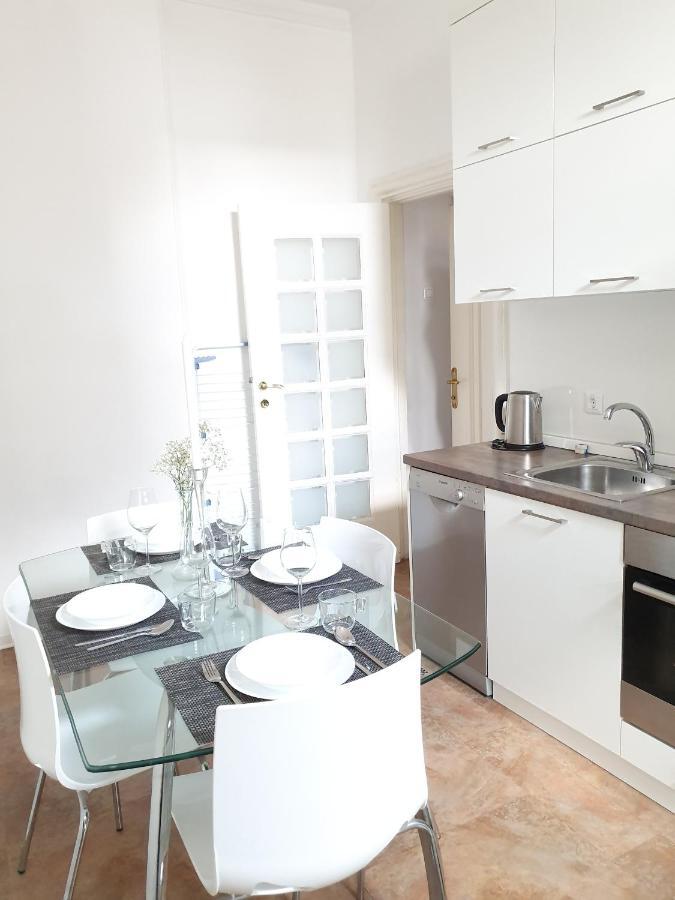 Marshal Urban Downtown Apartment เบลเกรด ภายนอก รูปภาพ
